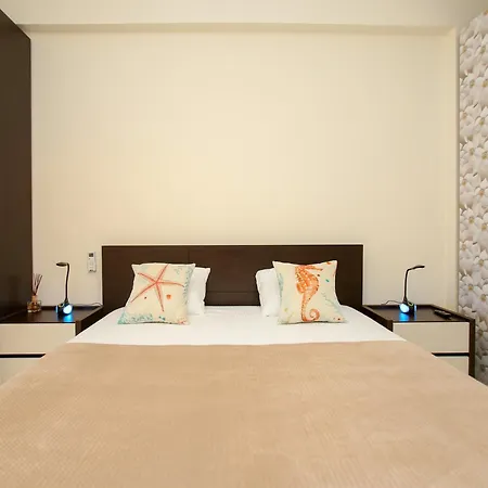 Tranquil For Six Guests